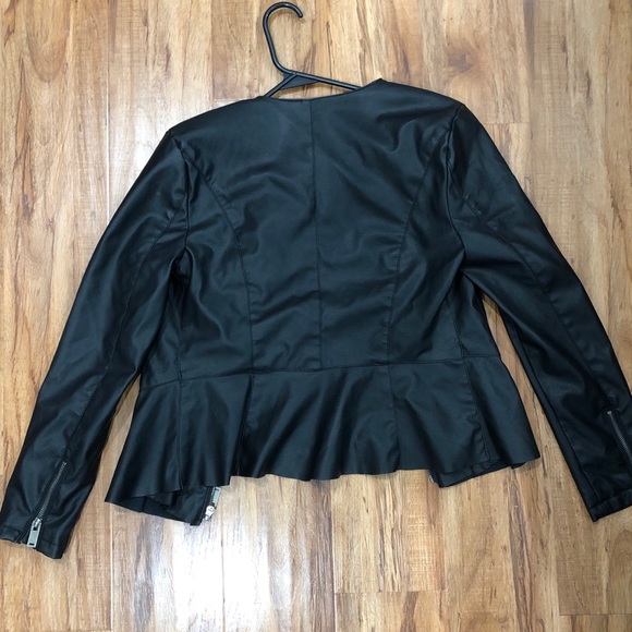 Leather jacket - Picture 4 of 4